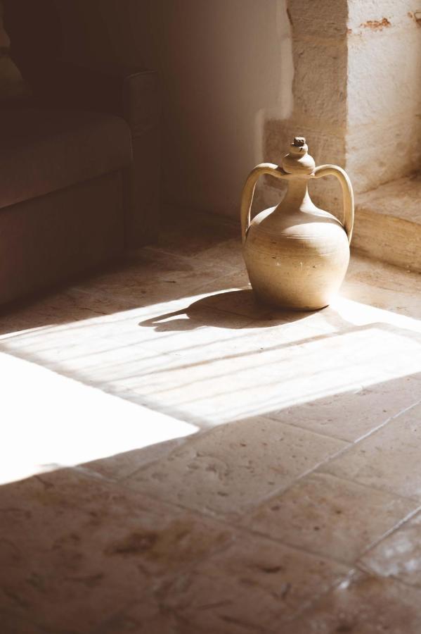 אלברובלו Trulli Lithos Suite מראה חיצוני תמונה