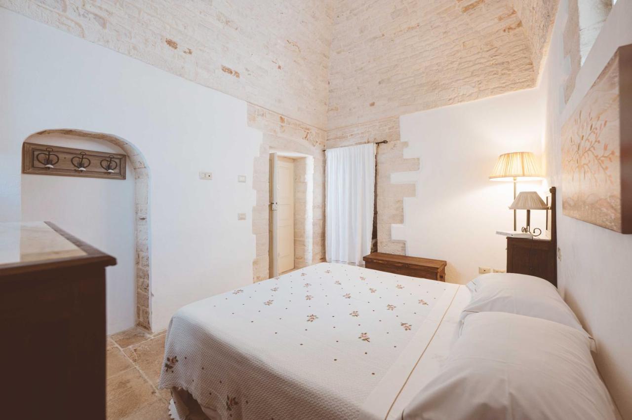 אלברובלו Trulli Lithos Suite מראה חיצוני תמונה